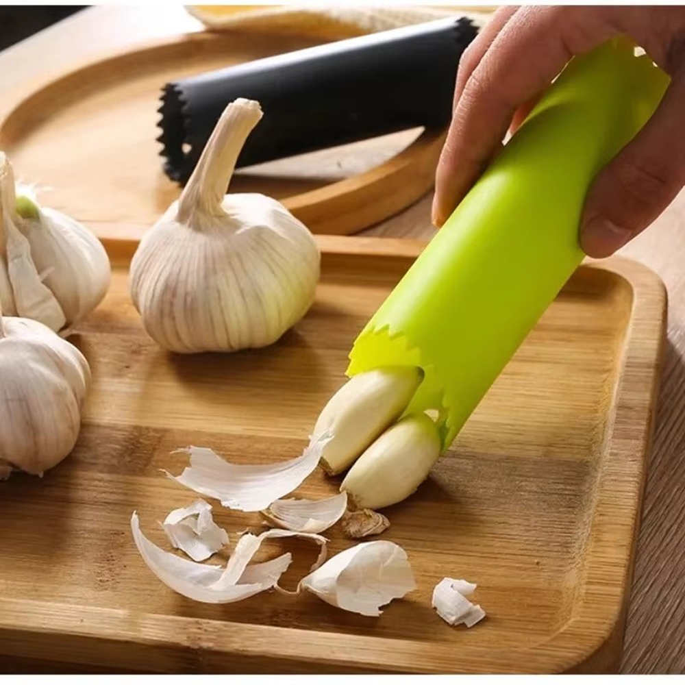 Kitchen Gadgets That Are Useful - Tube à dénuder l'ail, éplucheur d'ail