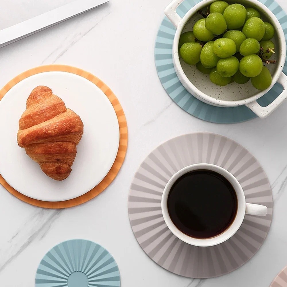 Tapis rond en silicone antidér - Kitchen Gadgets Modern avis et prix
